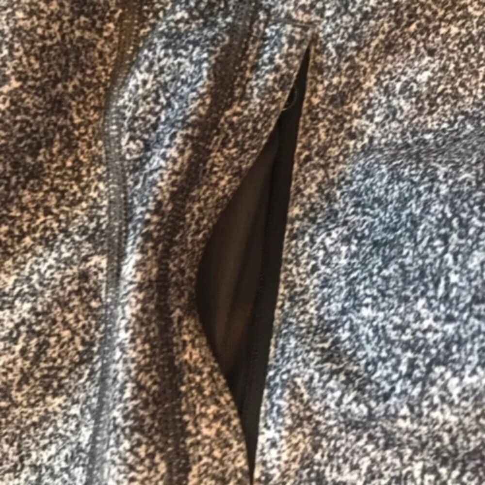 Lululemon zip up jacket - Picture 5 of 7